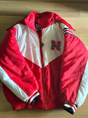 Pro Player Vintage 90s Nebraska Cornhuskers Puffer Jacket Size Large